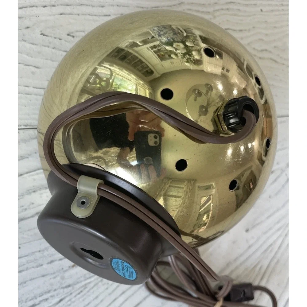 MCM Vintage 1960s Magna-spot Eyeball lamp: Space age Design in Solid Brass, Rare